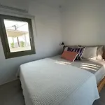Дом отдыха Joelia B Paros With Private Jacuzzi *