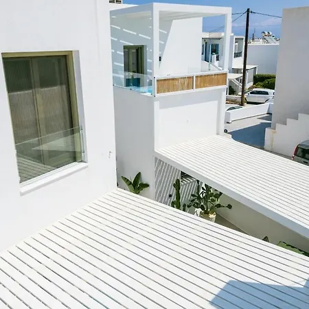 Paros Joelia B Private Jacuzzi Holiday home