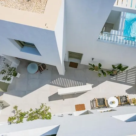 Paros B With Private Jacuzzi Prázdninový dům Nausa