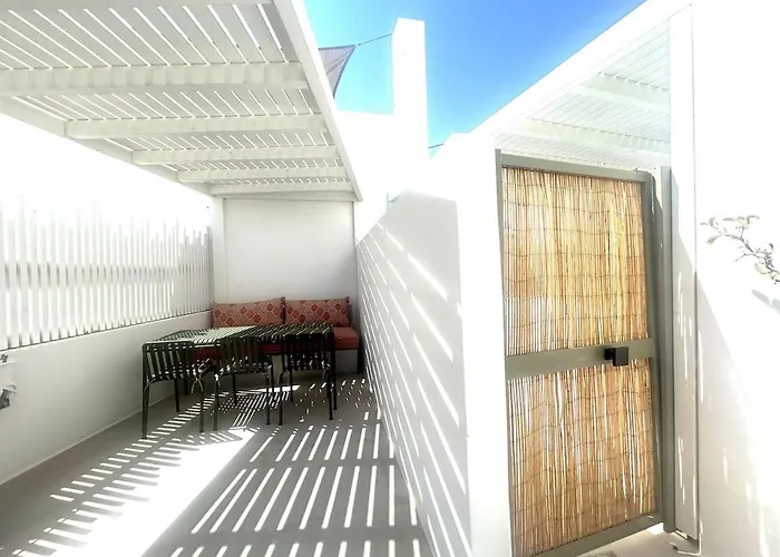 Paros B With Private Jacuzzi 度假居 纳乌萨